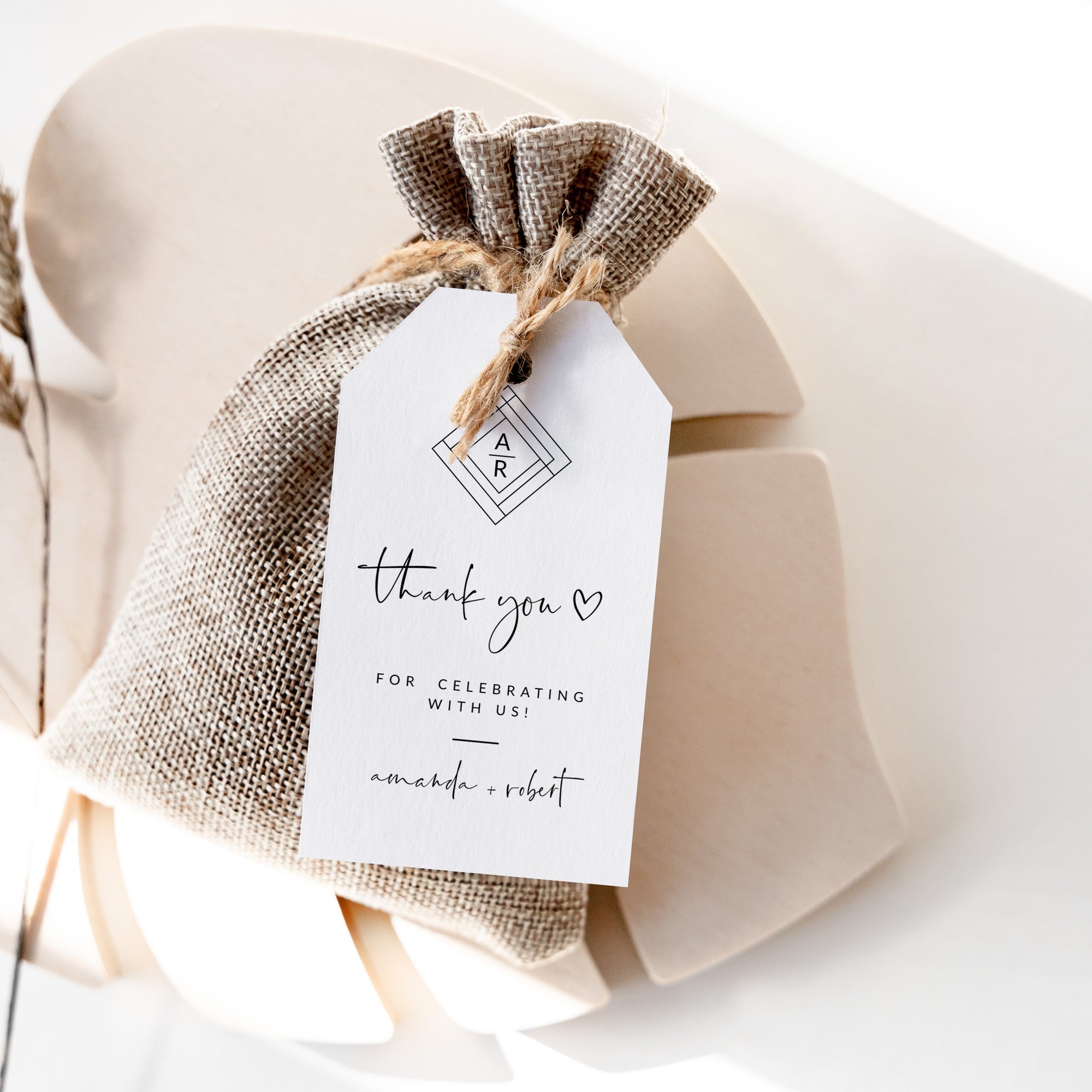 Giulia | Printable Minimalist Wedding Favor Tags Template