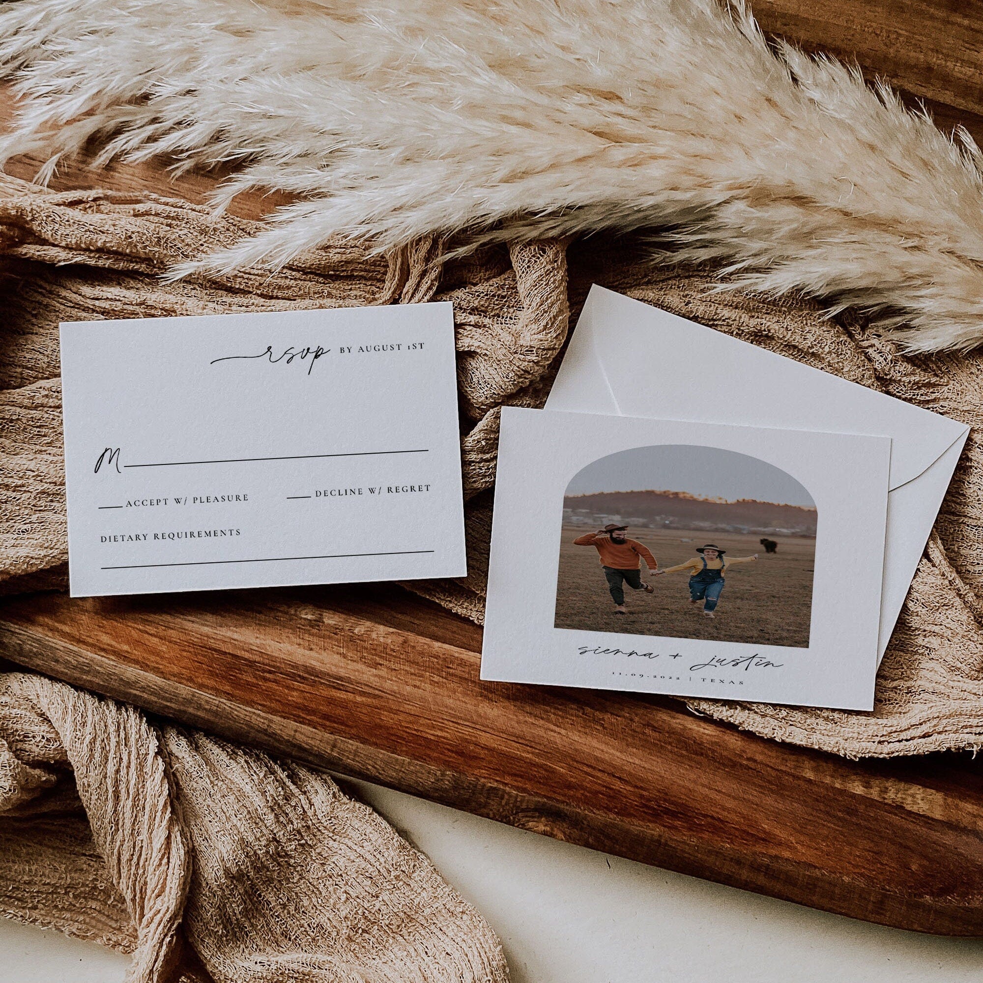 LAURA | Modern Boho Wedding Invitation Suite Template