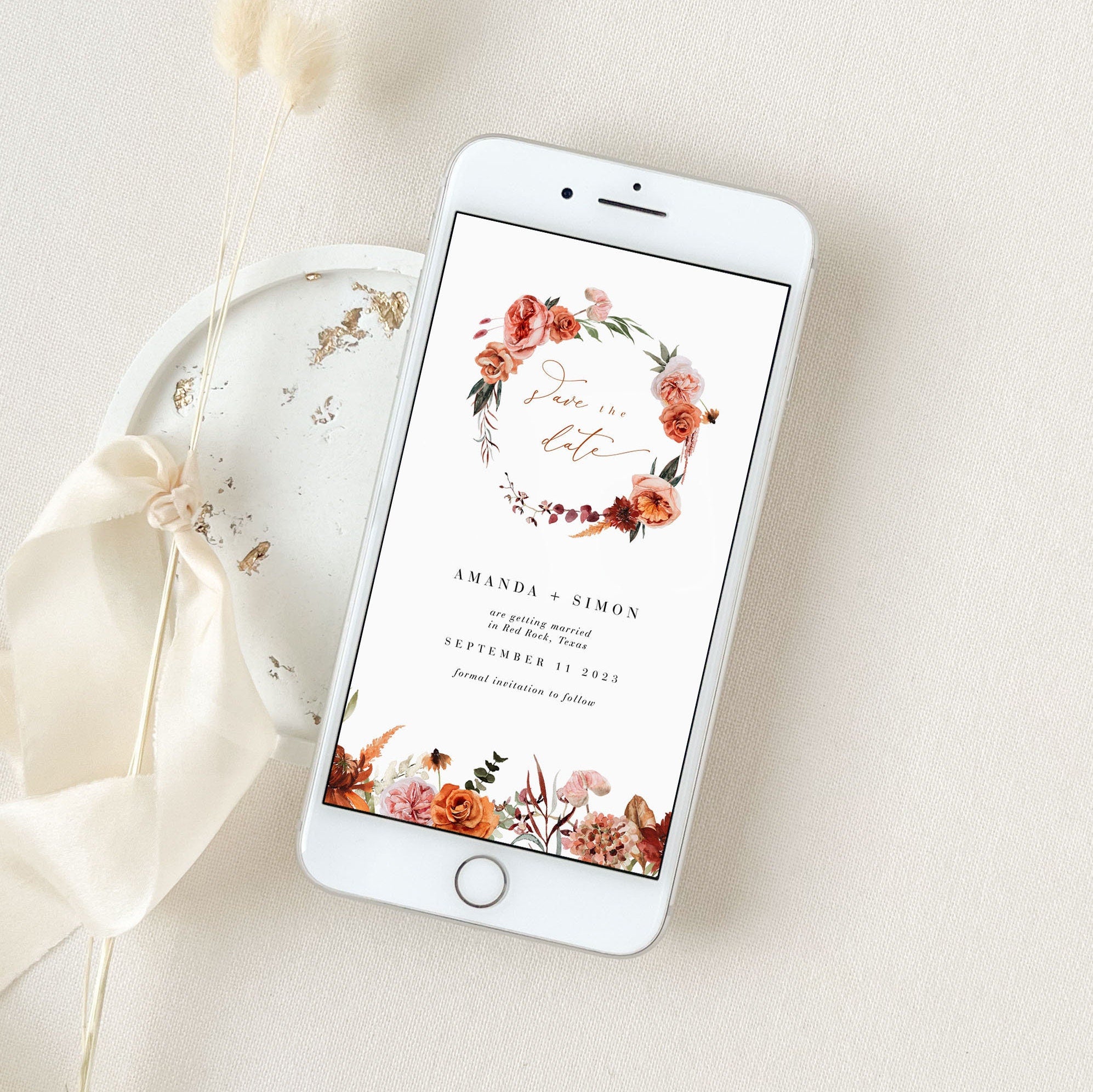 SCARLETT Electronic Save the Date Boho Style