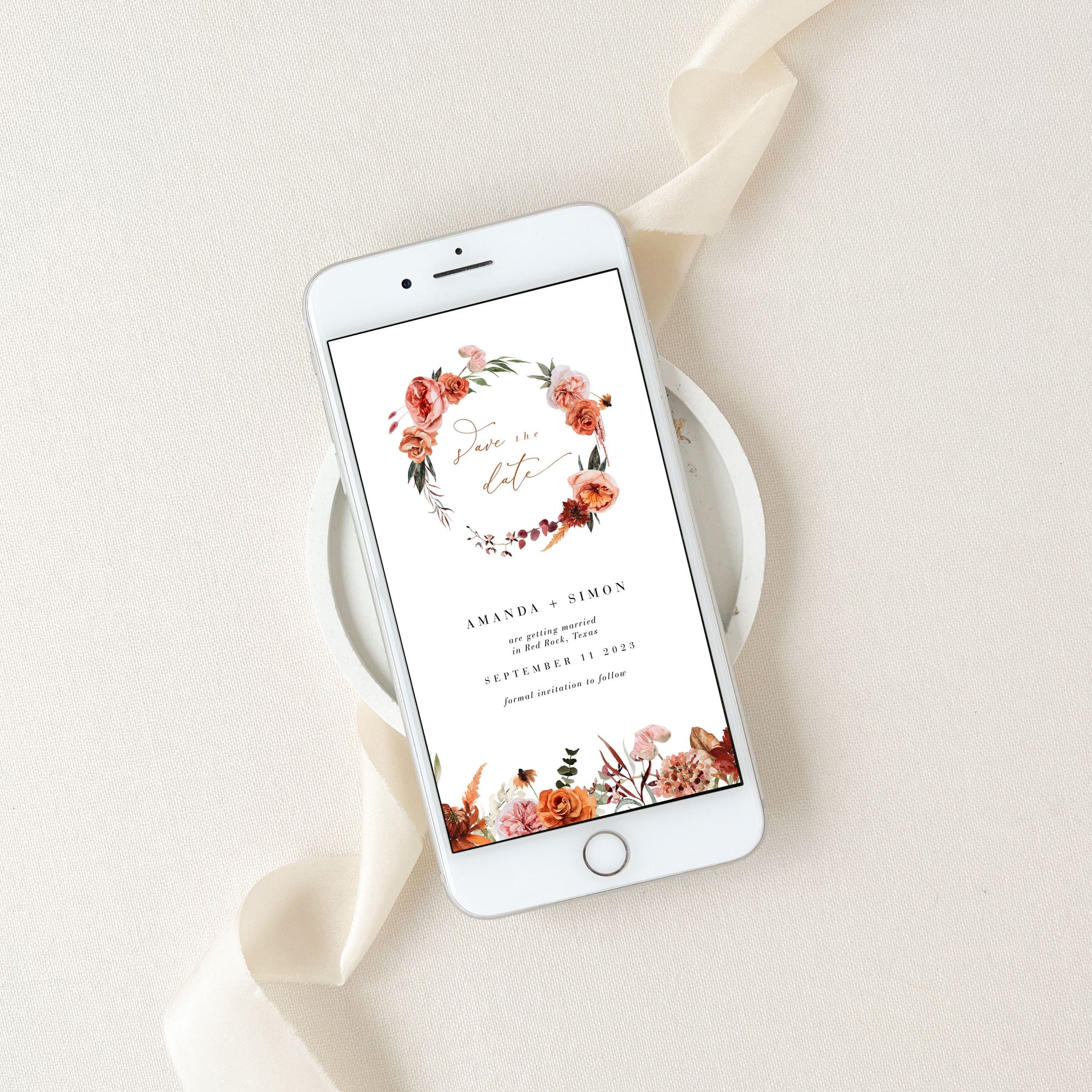 SCARLETT Electronic Save the Date Boho Style